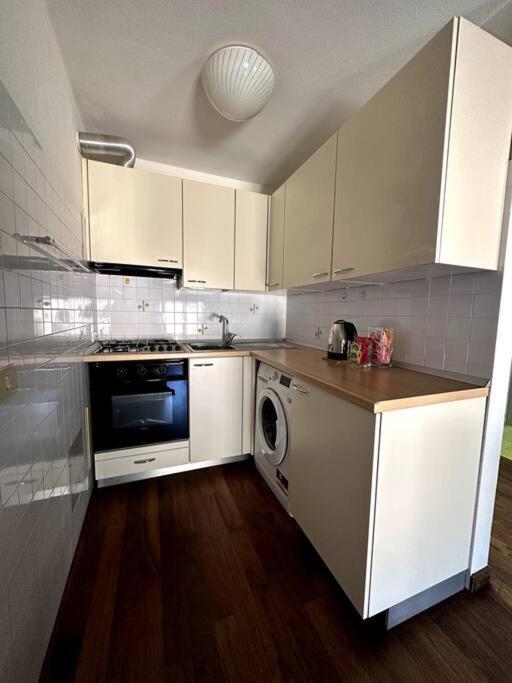 Casa Petrucci 2 Centro Storico Lägenhet Forlì Exteriör bild
