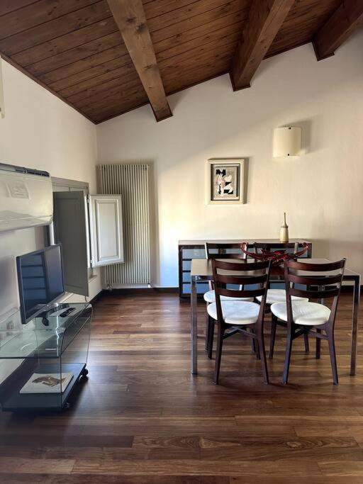 Casa Petrucci 2 Centro Storico Lägenhet Forlì Exteriör bild