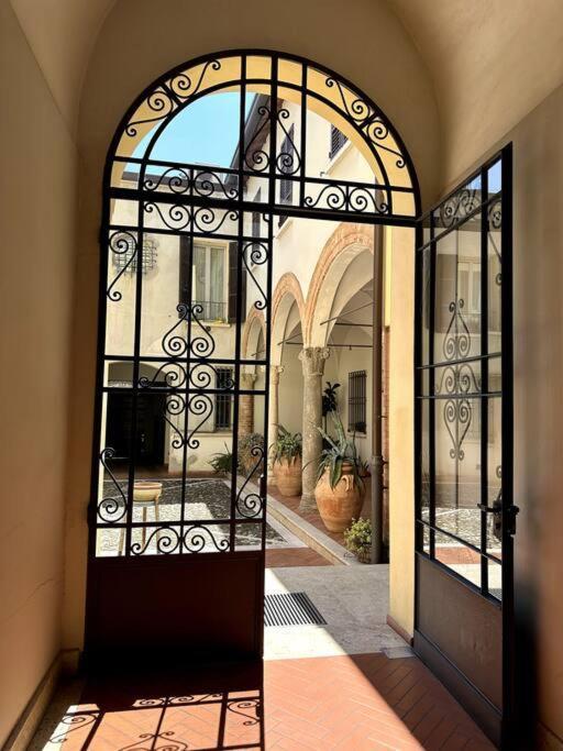Casa Petrucci 2 Centro Storico Lägenhet Forlì Exteriör bild